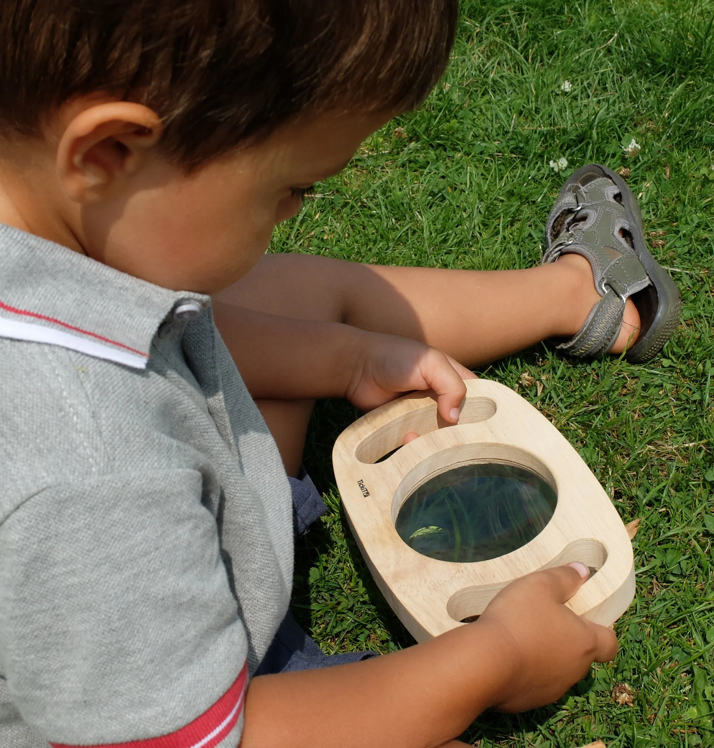 Easy Hold Magnifier