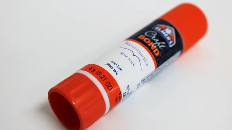 Repositionable Glue Stick (1 unit)