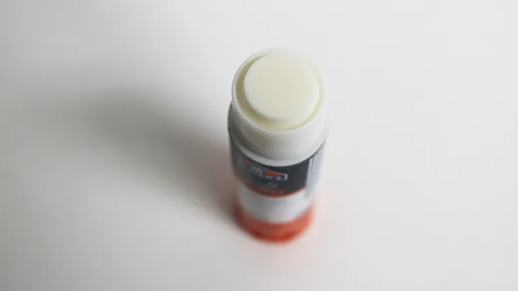 Repositionable Glue Stick (1 unit)